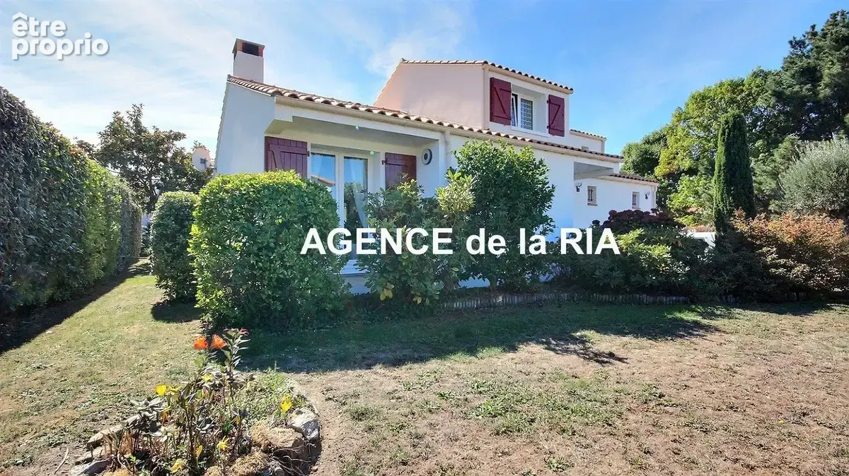 Photo Maison à La Plaine-Sur-Mer au prix de 468 000€