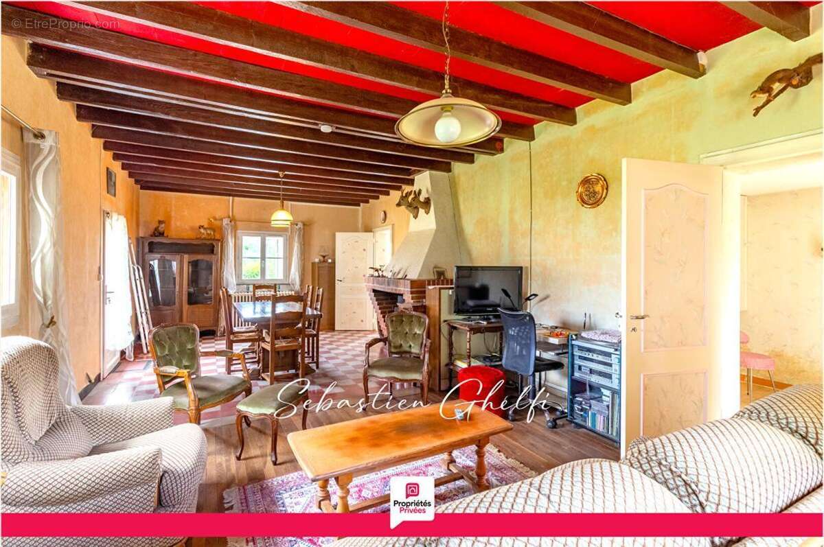 maison avec dépendances et hangar sur parcelle de plus de 3000m² - photo 11