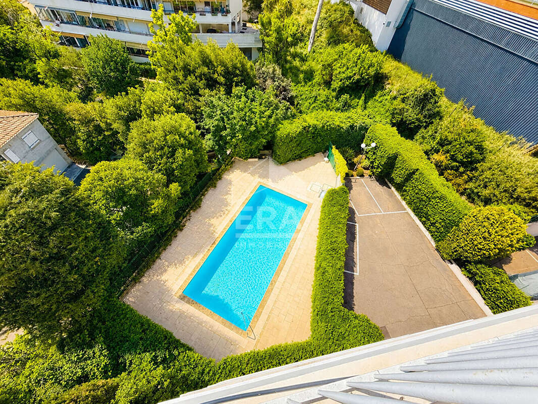 Appartement à LE CANNET