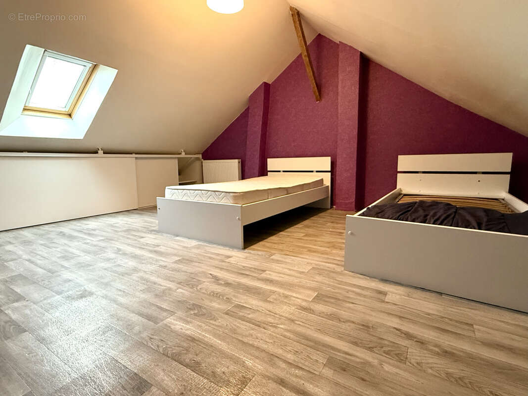 Maison à NEUILLY-SAINT-FRONT