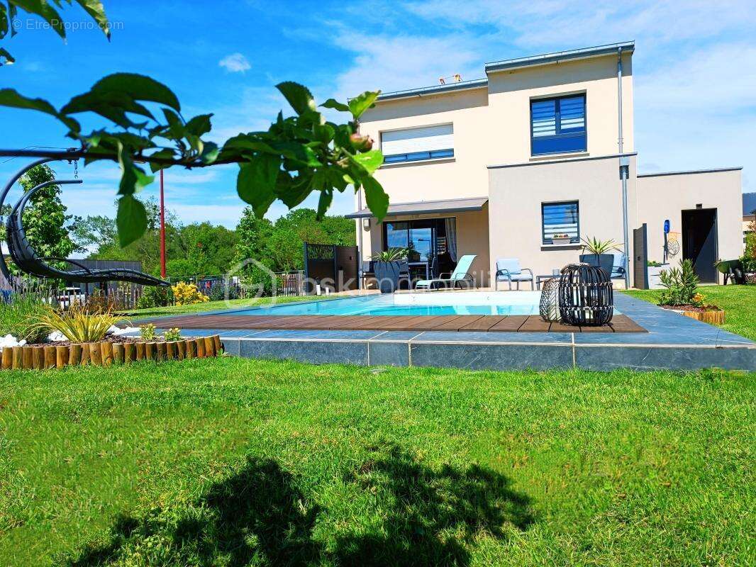 Maison à ROMILLE