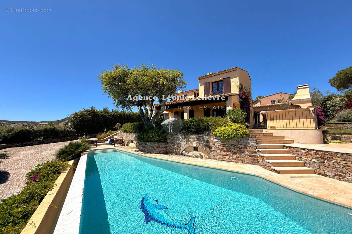Maison à LES ISSAMBRES