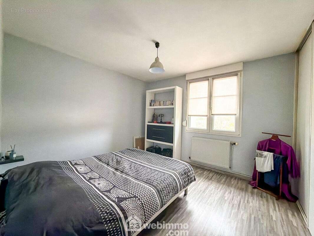 chambre 2 - Maison à VERDUN