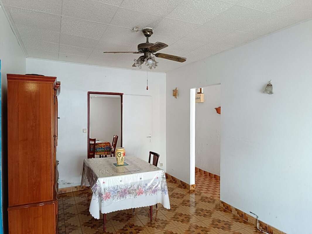 Maison 79 m² à Sainte-Anne  - photo 3