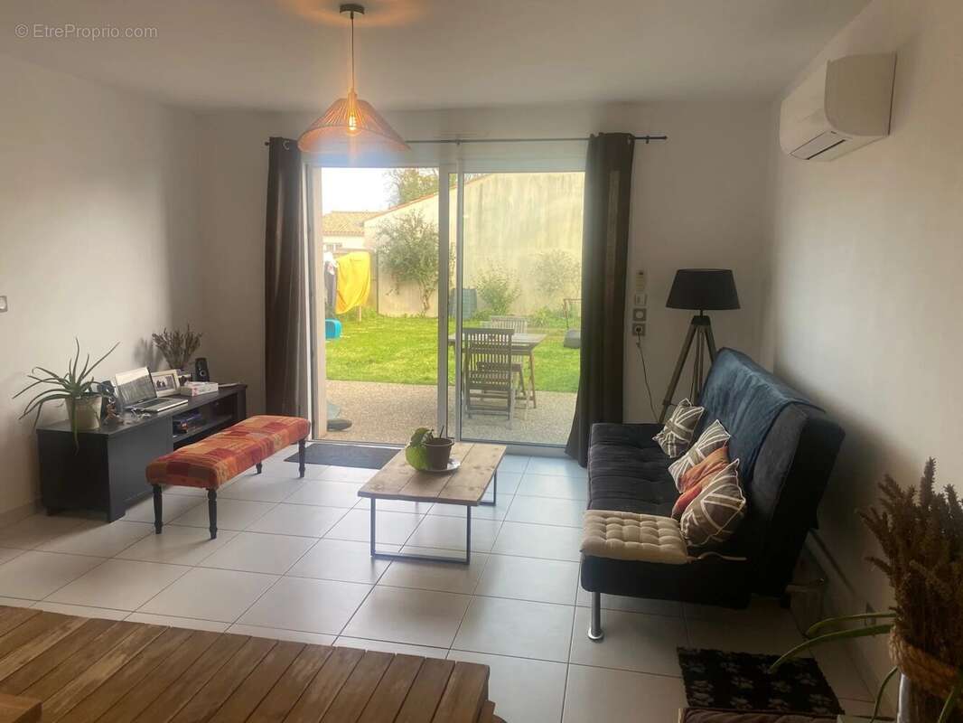 Maison à DOMPIERRE-SUR-MER