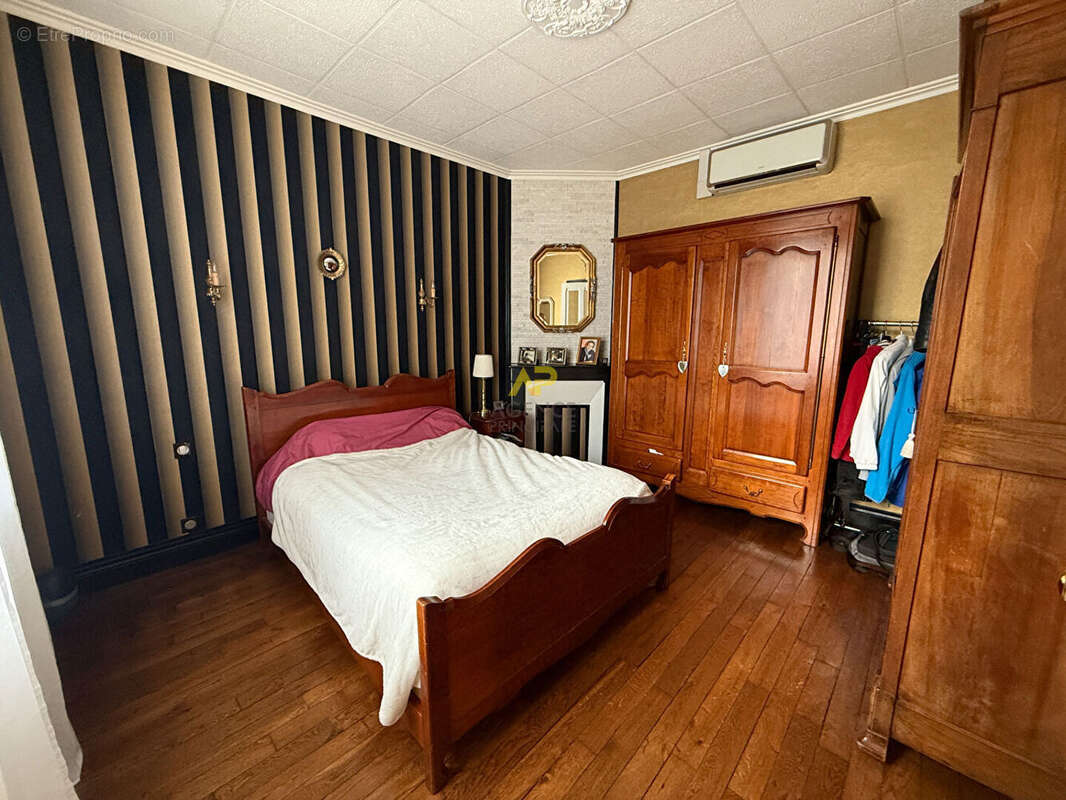 Maison à LA FRETTE-SUR-SEINE