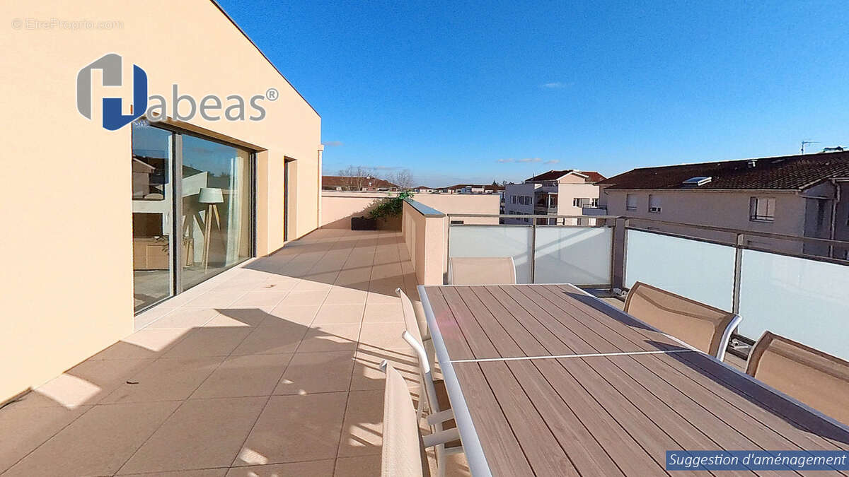 Appartement à CRAPONNE