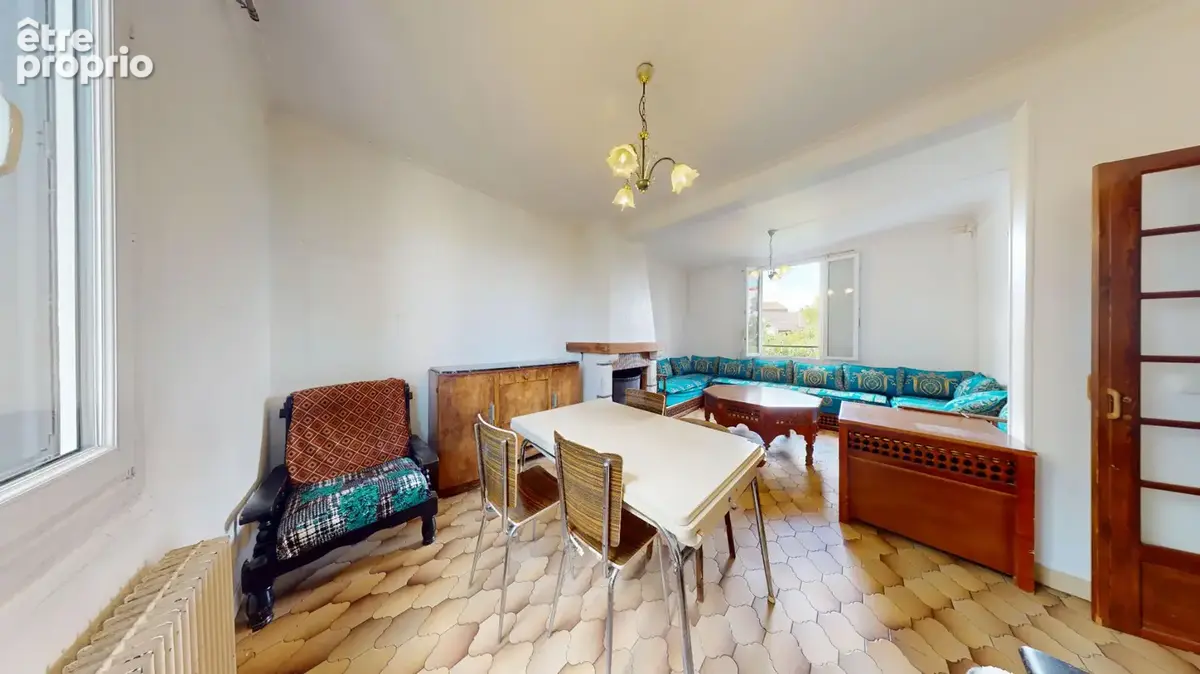 Photo Appartement à Aubervilliers au prix de 210 000€