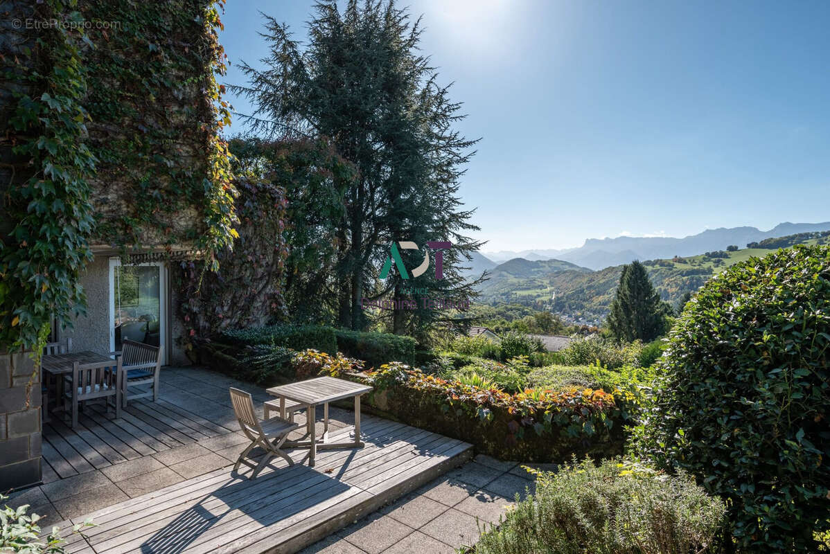 Maison à SAINT-MARTIN-D&#039;URIAGE