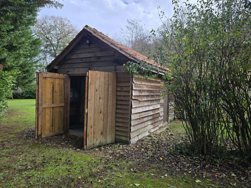 Maison à ANNESSE-ET-BEAULIEU
