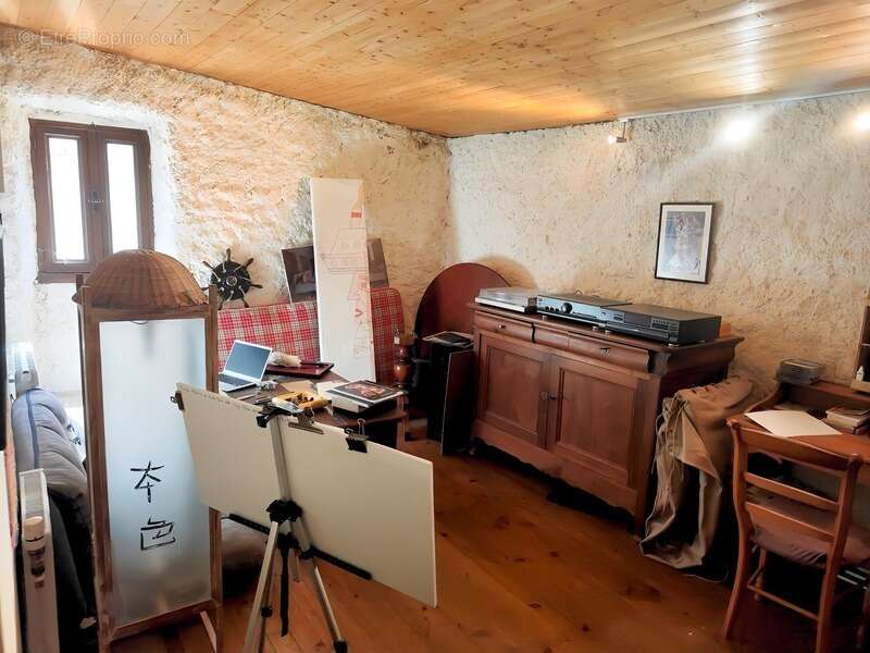 Maison à JONCELS