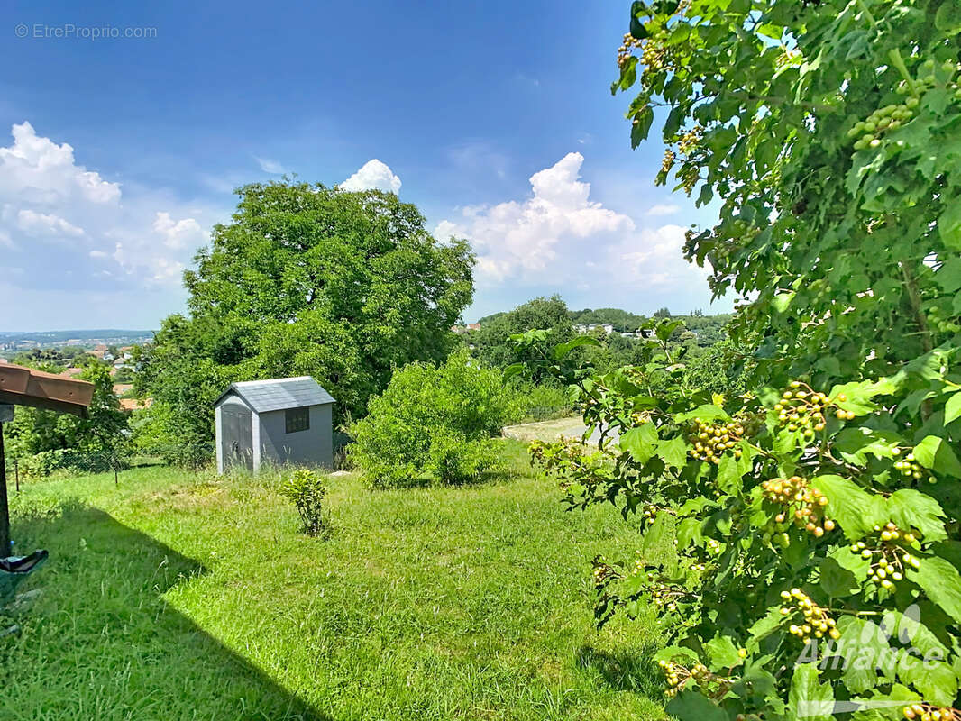 VILLA en demi-niveau - Environnement très calme avec jolie vue - photo 7