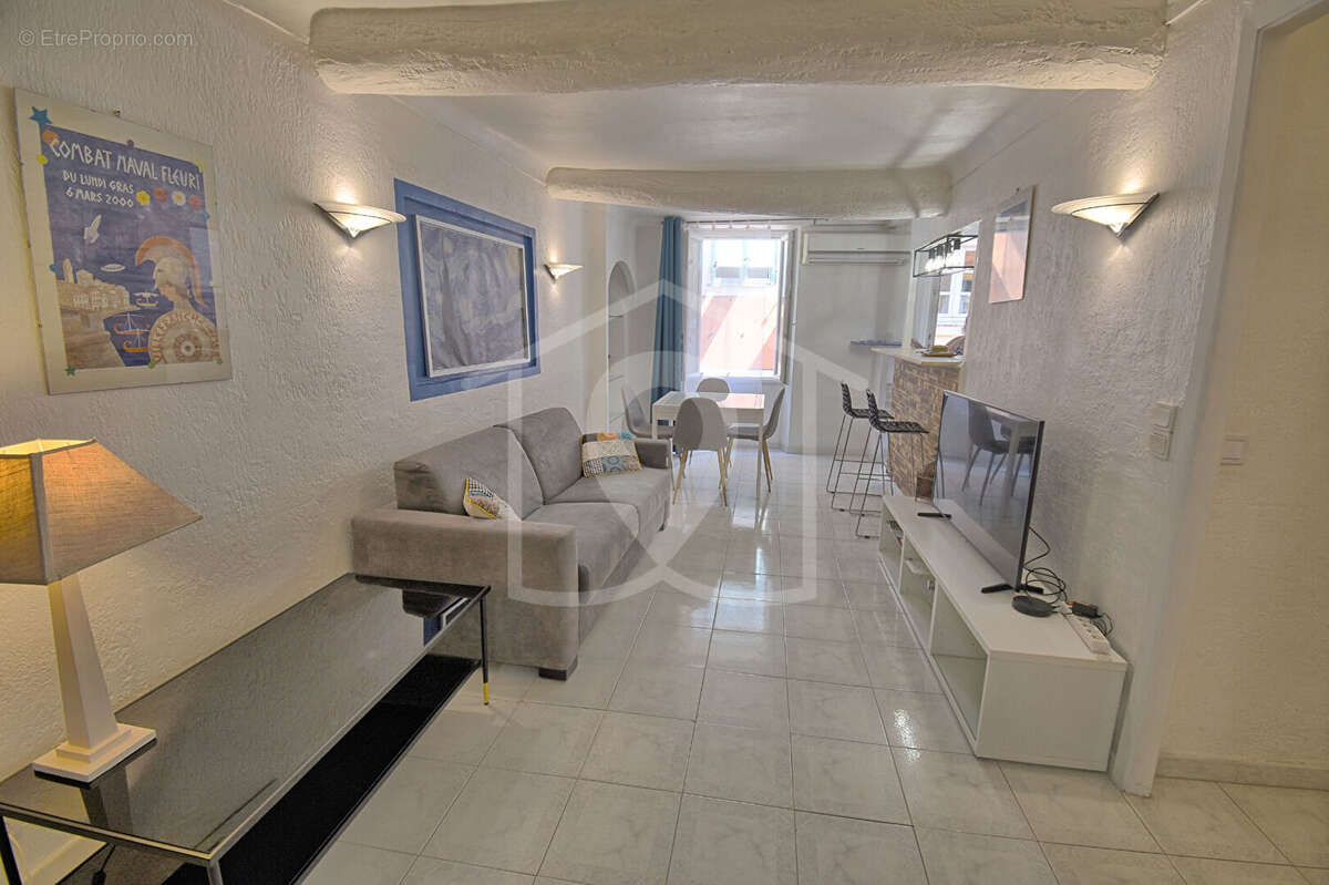 EXCLUSIVITE  - VILLEFRANCE SUR MER -  F3/4 Vieille Ville à 2 min à pieds des plages - photo 3