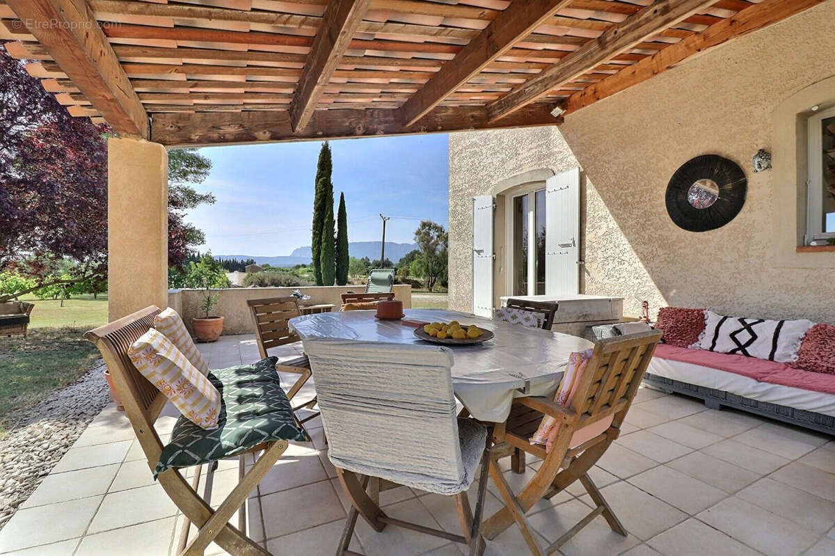 Maison à TRETS
