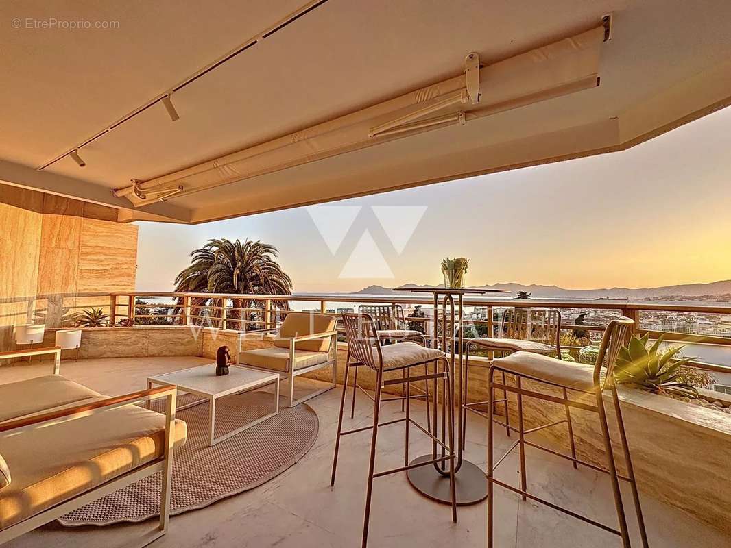 Appartement à CANNES