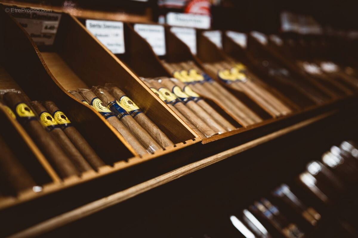 Autre à BOURG-EN-BRESSE