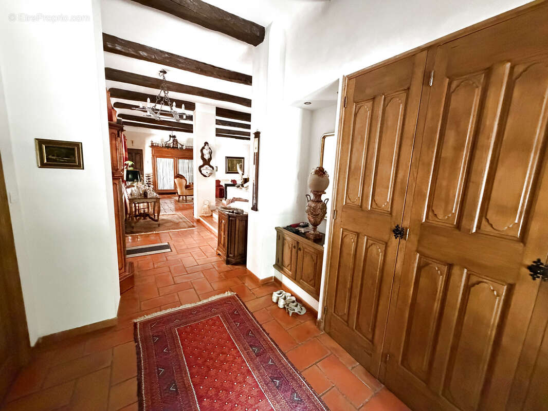 Maison à REGUSSE
