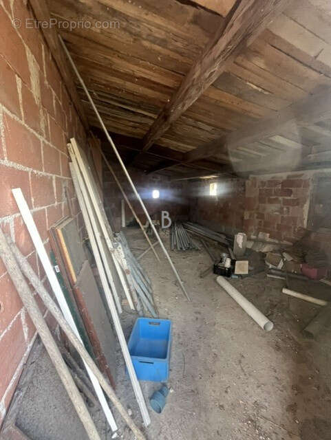 Dépendances- 110m2- Saussenac - photo 4