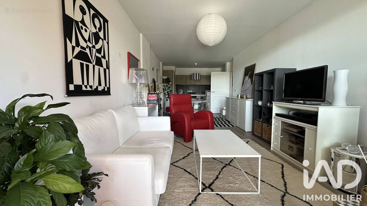 Photo 1 - Appartement à FLEURY-LES-AUBRAIS