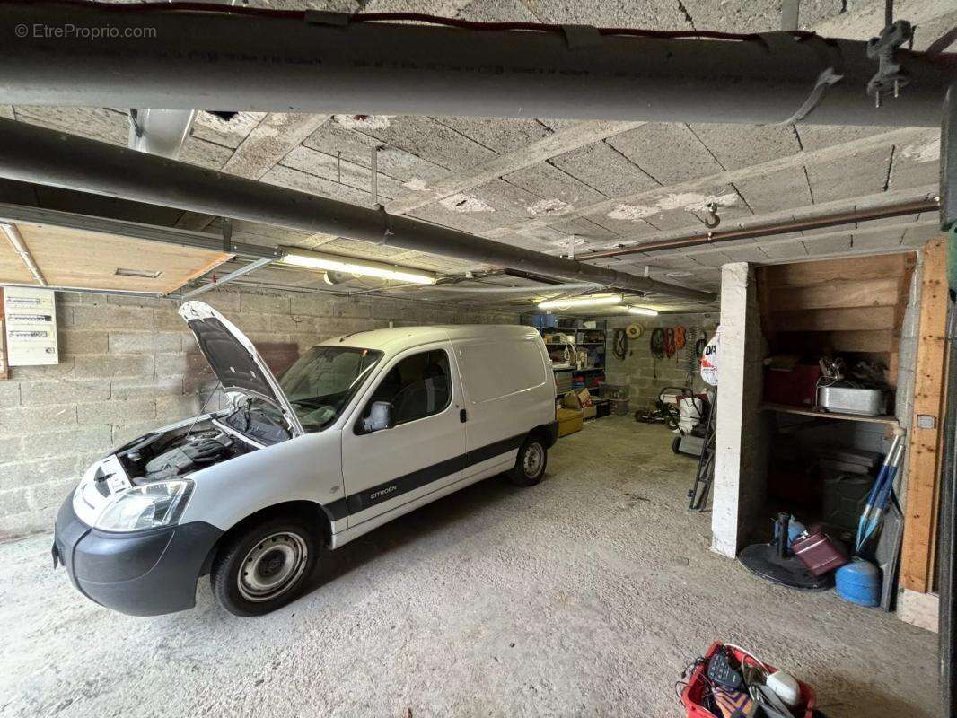 Maison à SIVRY-COURTRY