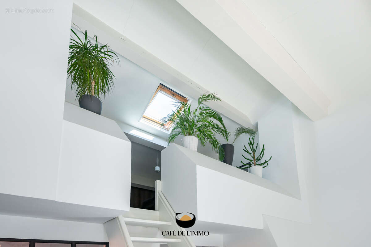 Appartement à MARSEILLE-9E