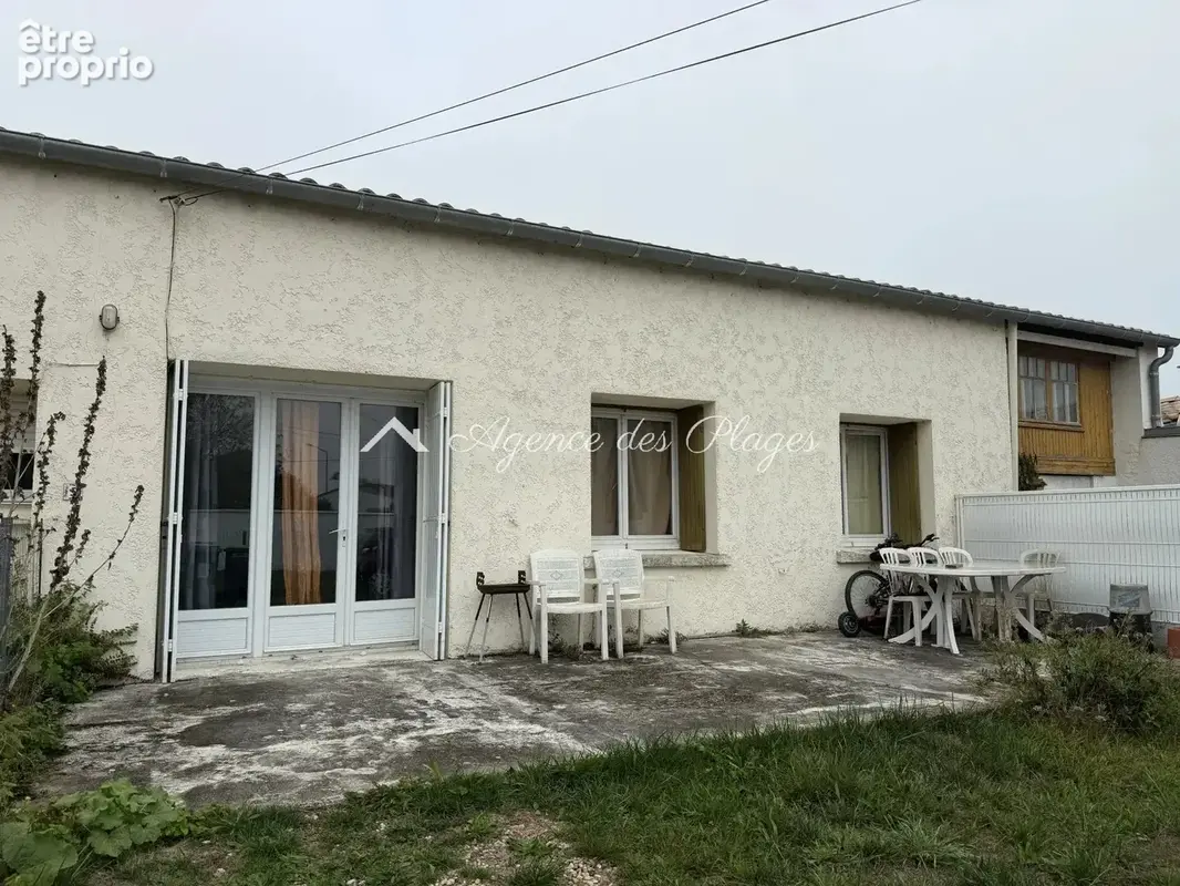 Maison à MESCHERS-SUR-GIRONDE