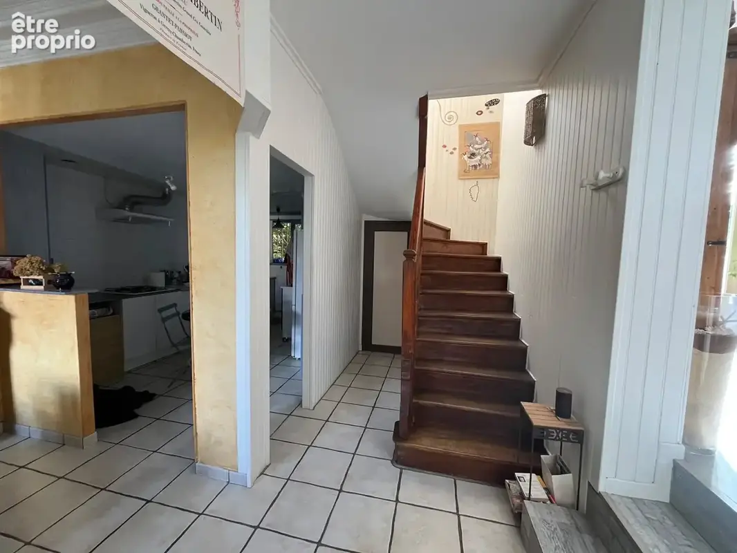 AULNAY QUARTIER TOUR EIFFEL: Maison de 5 pièces 92 m2 Terrain 548 m2 - sous-sol total - garage - photo 7