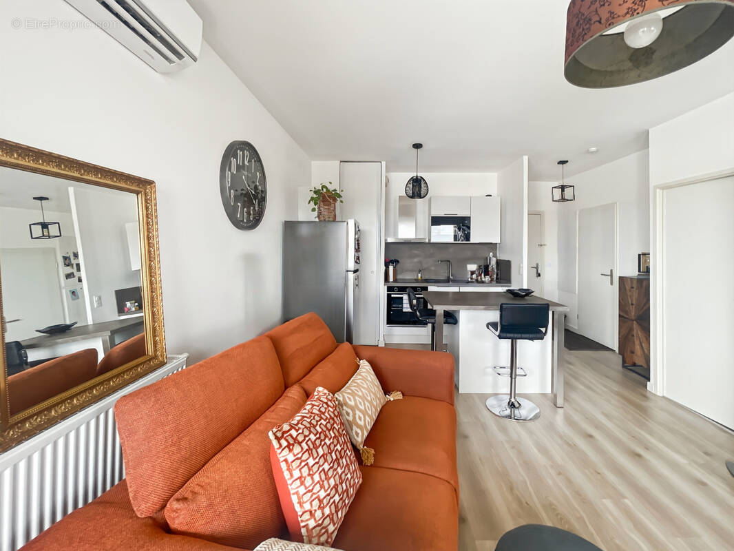 Appartement à VILLENAVE-D'ORNON