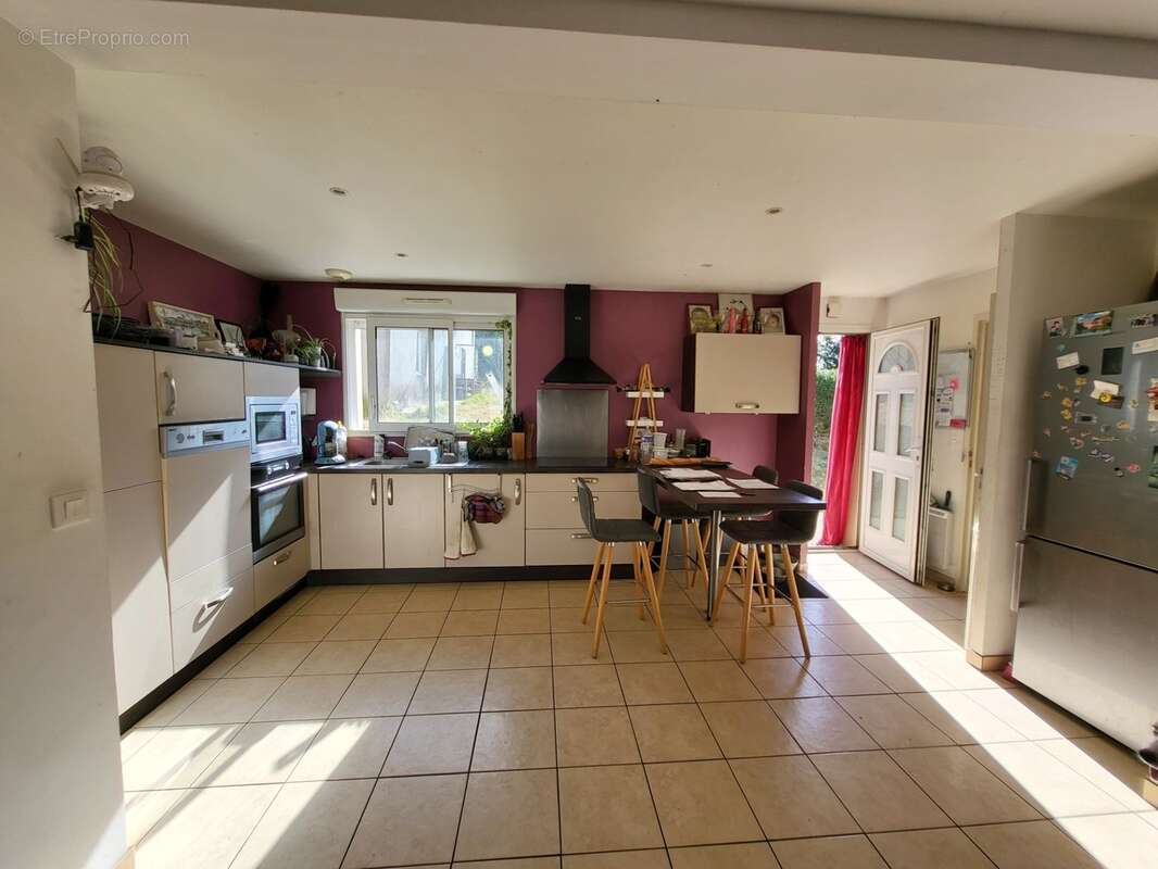 Maison contemporaine à vendre 8 pièces ARGOL (29) - photo 9