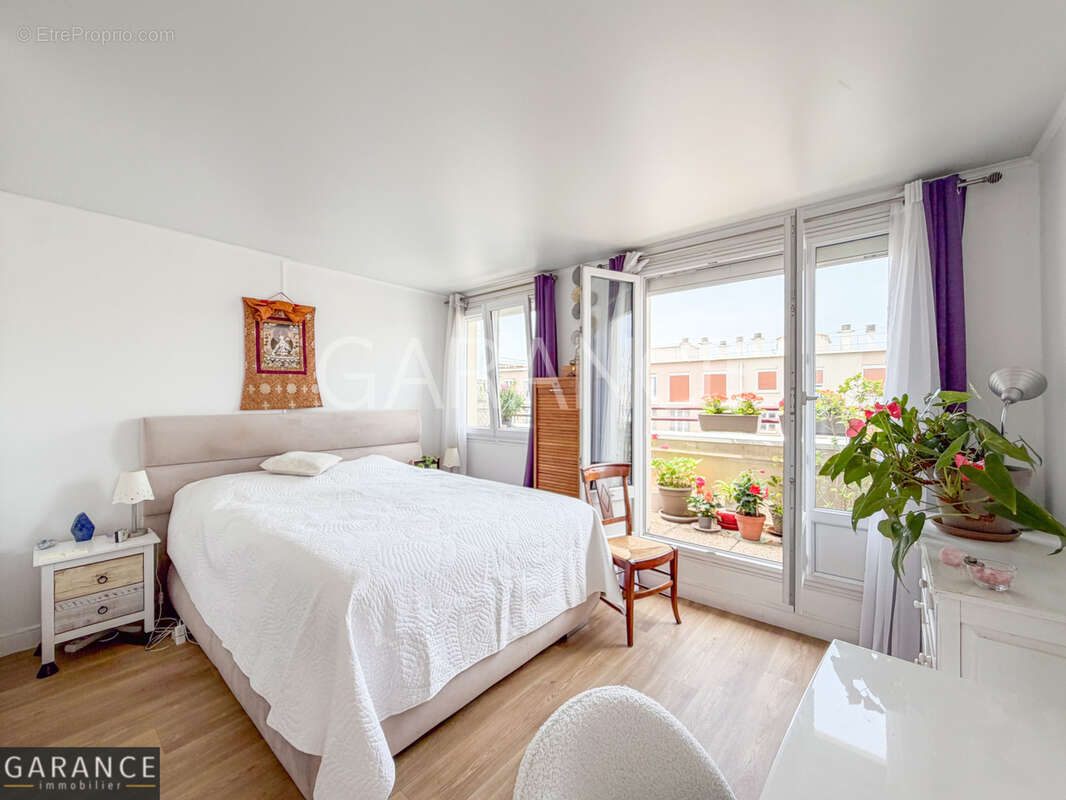 Appartement à PARIS-12E