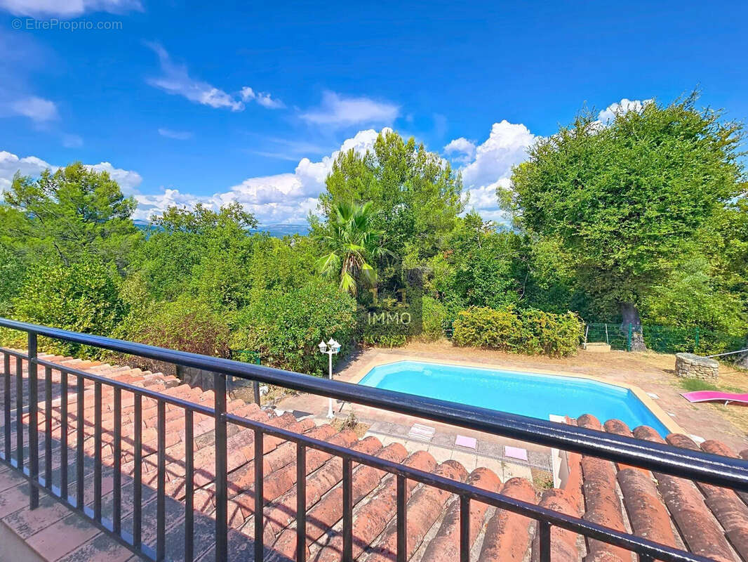 Maison à FAYENCE