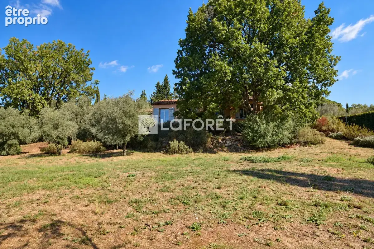 Maison Bagnols En Foret 4 pièces de 103 m2 sur terrain 2000m2 - photo 10