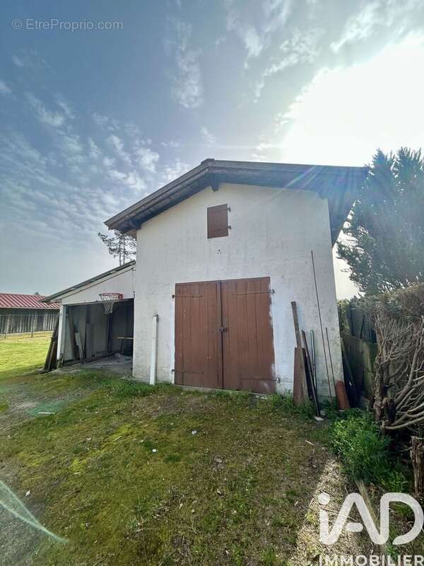 Photo 5 - Maison à LESPERON