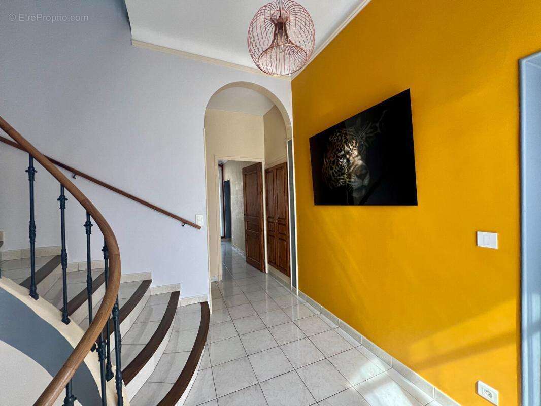 Appartement à APT