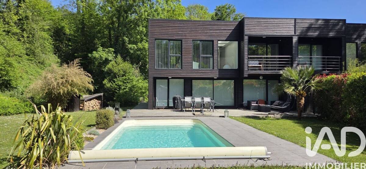 Photo 1 - Maison à L'ETANG-LA-VILLE