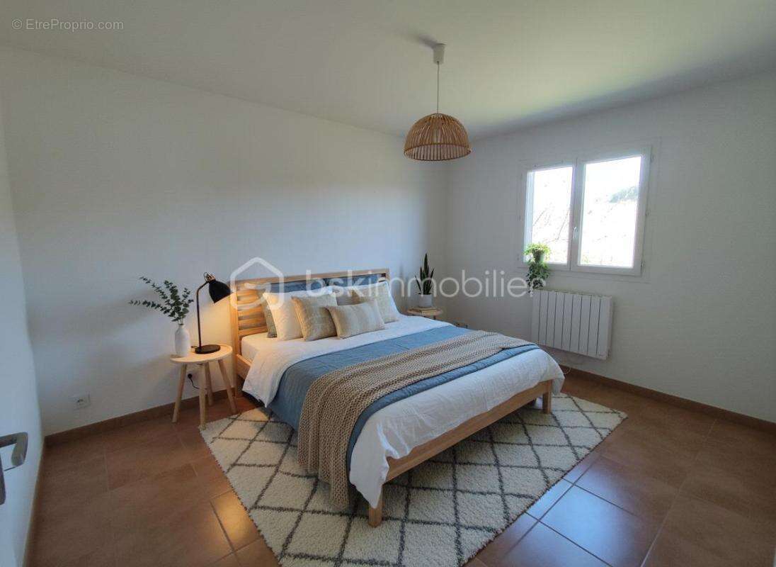 Maison à SAINT-PONS-DE-THOMIERES