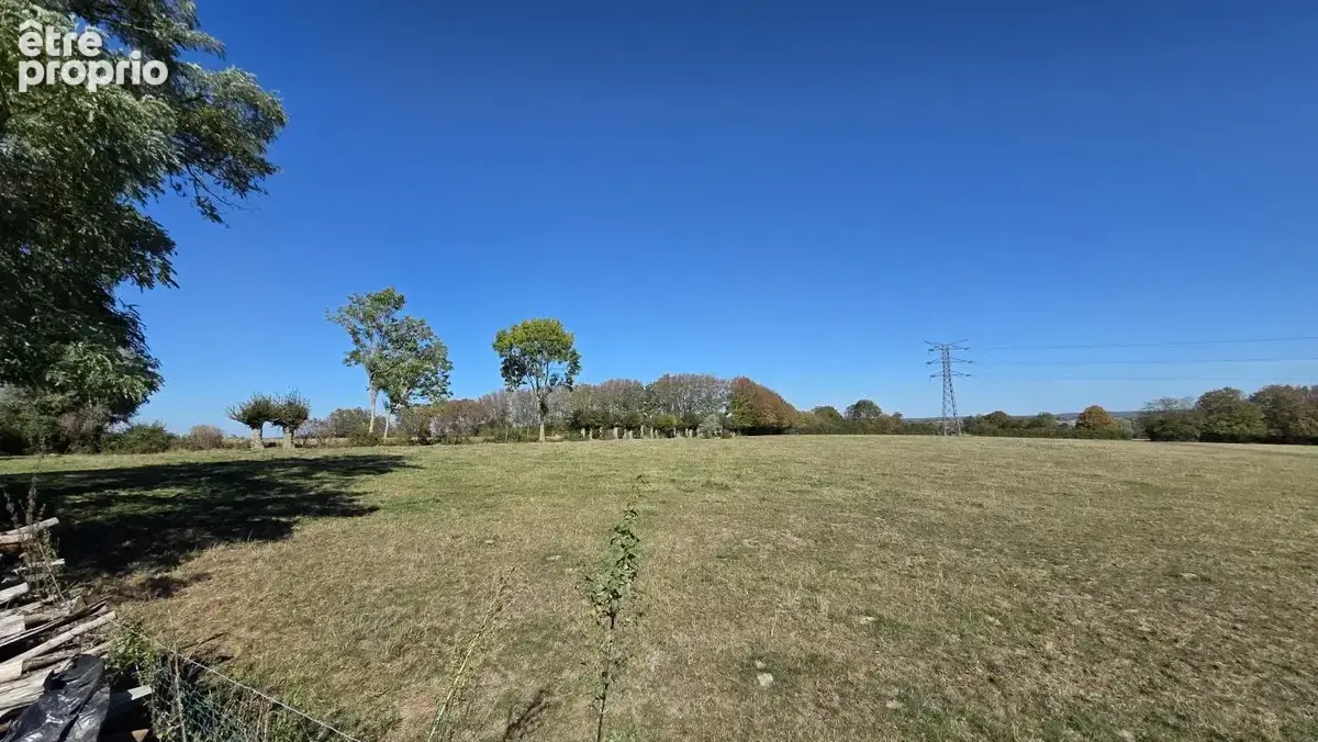 Fermette à conforter sur 4700 m² de terrain, cadre exceptionnel entre Larouillies et La Flamengrie - photo 8