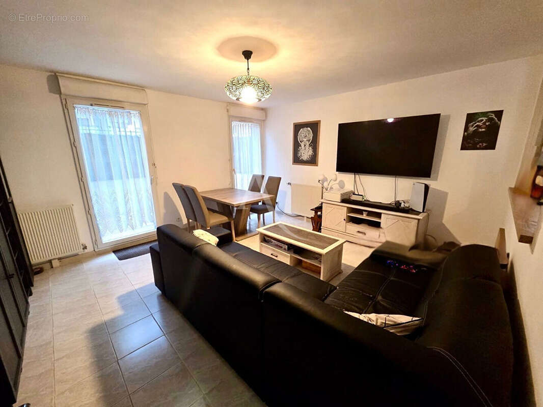 Appartement à TREMBLAY-EN-FRANCE