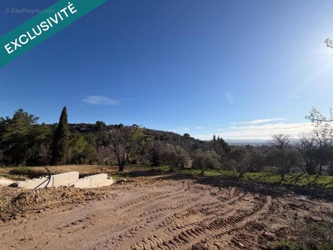 Photo 1 - Terrain à CLERMONT-L'HERAULT