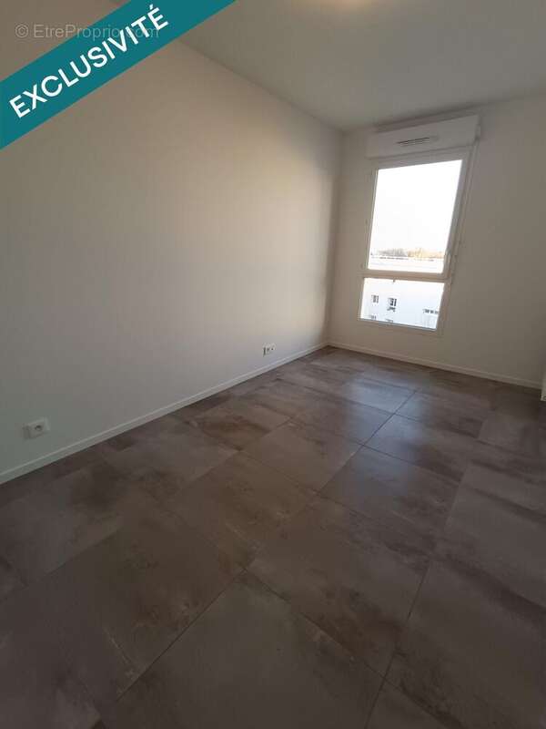 Photo 4 - Appartement à CERGY