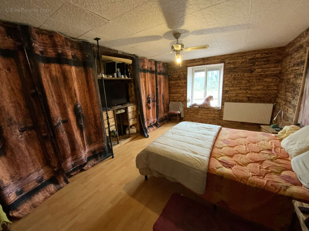 Maison à HAUTEVELLE