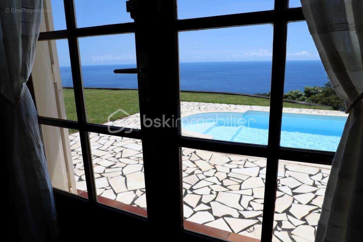 Maison à SAINT-DENIS