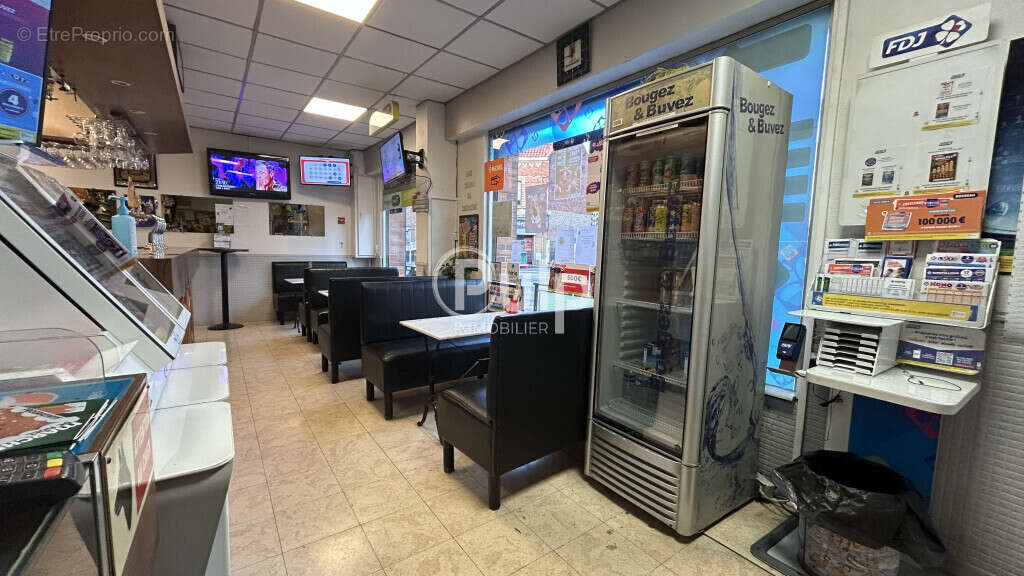 Commerce à MONTIGNY-EN-GOHELLE