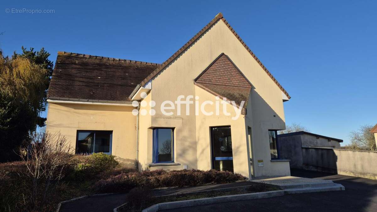 Maison à SAINT-FROMOND