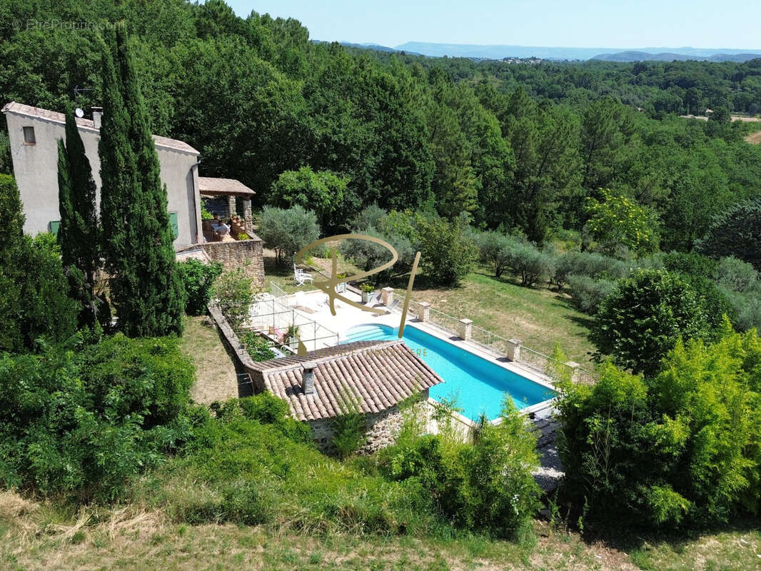 Maison à LAURAC-EN-VIVARAIS