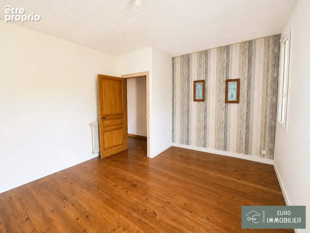 Maison 8 pièces 218 m² à vendre à Sabres (40630) - photo 8