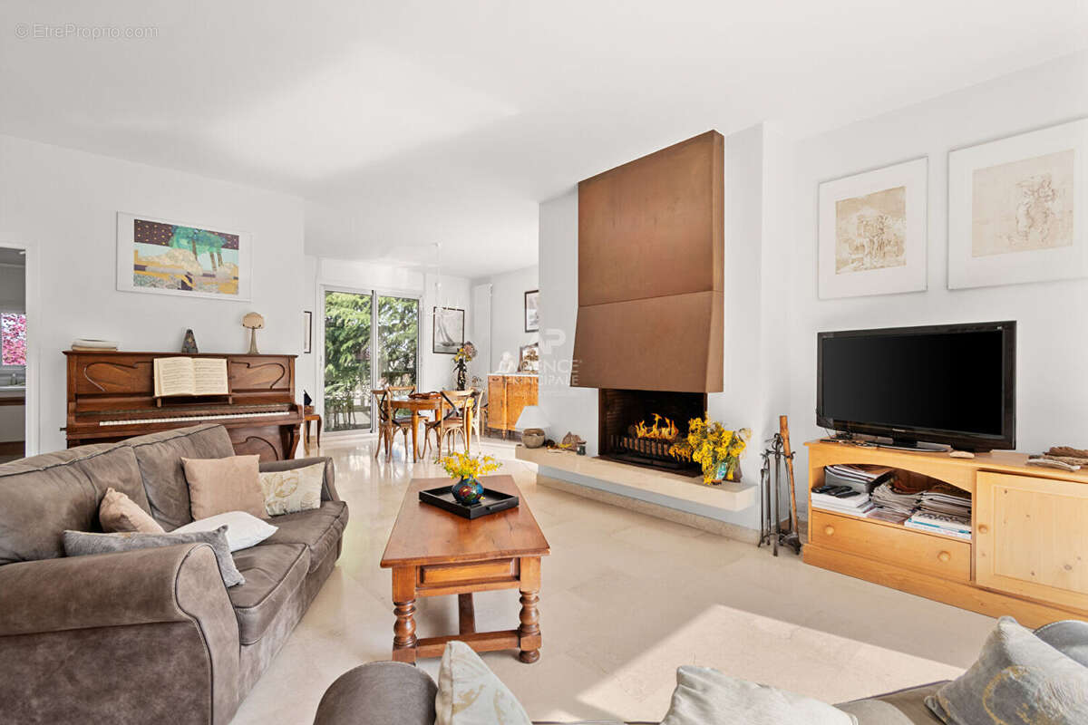 Maison à SAINT-GERMAIN-EN-LAYE