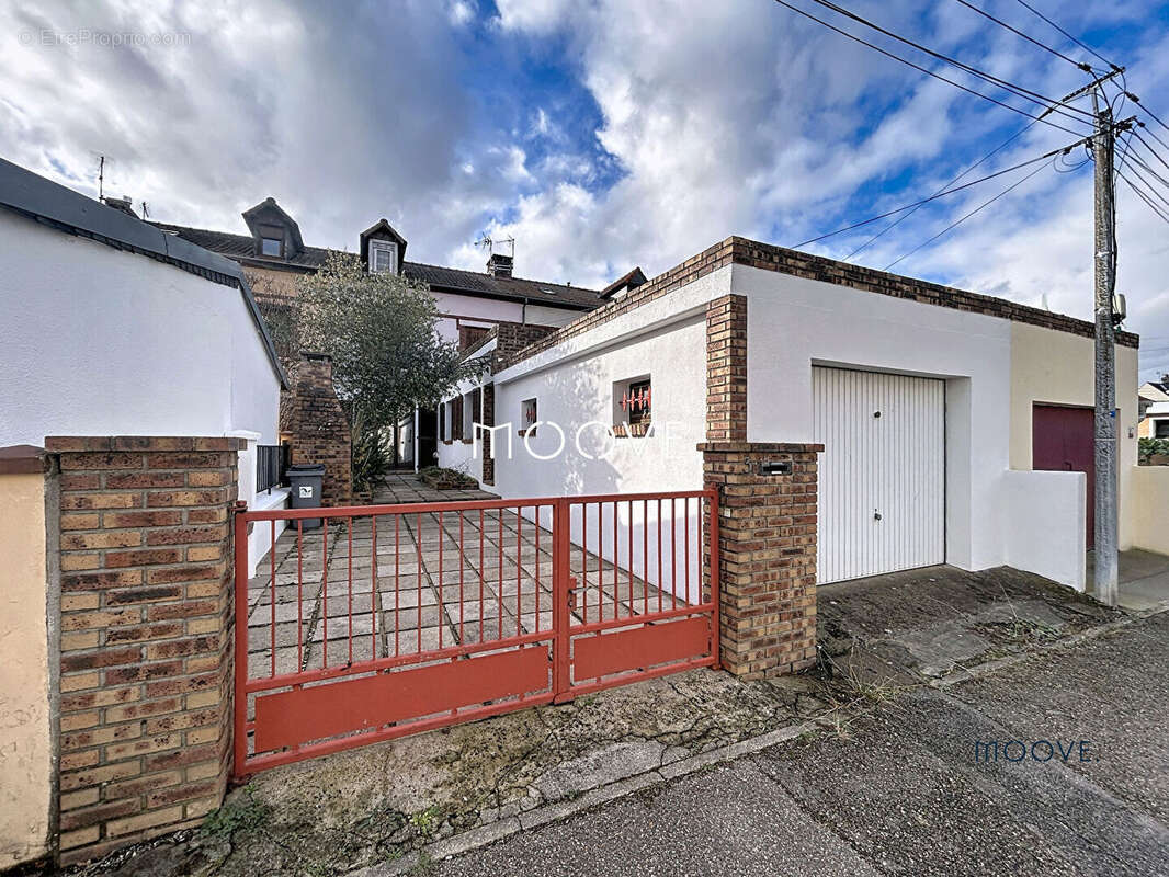 Maison à SOTTEVILLE-LES-ROUEN