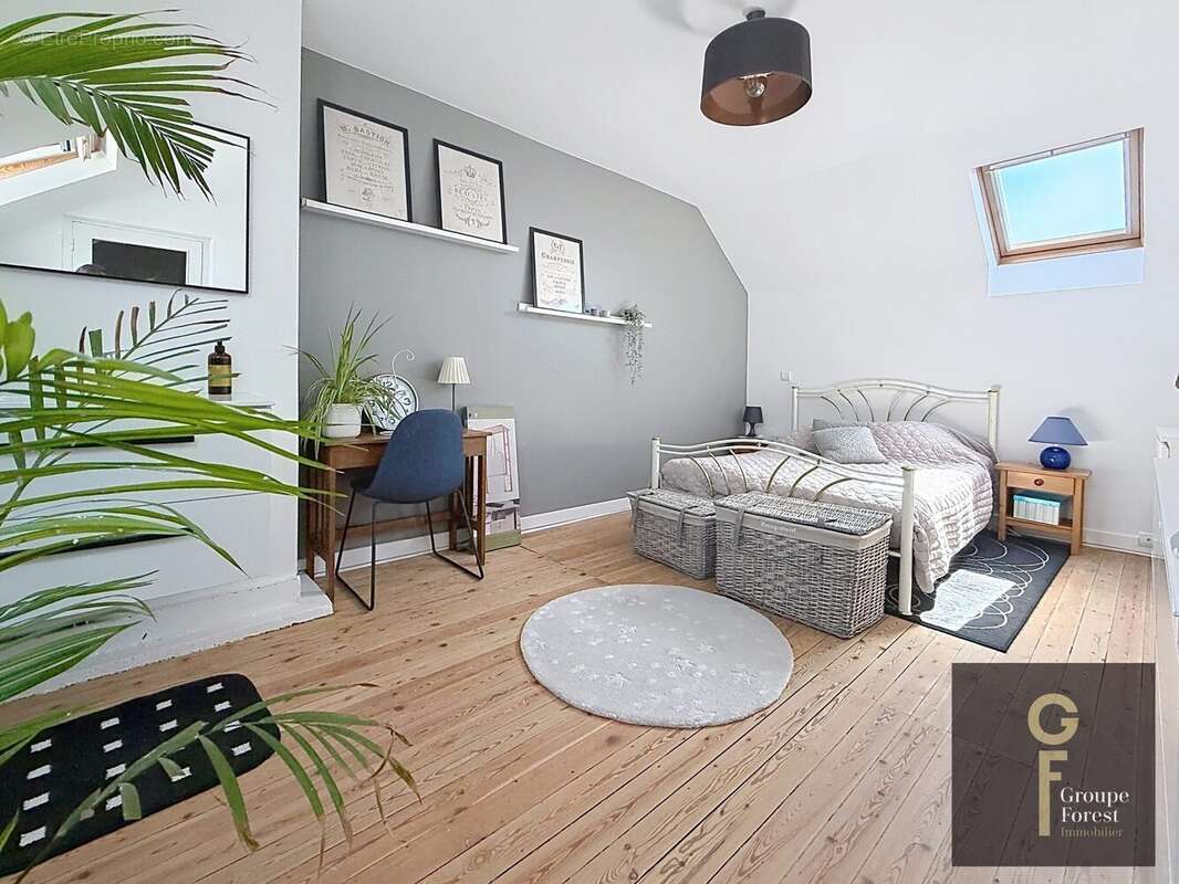 Maison 140 m² à La Madeleine  - photo 9