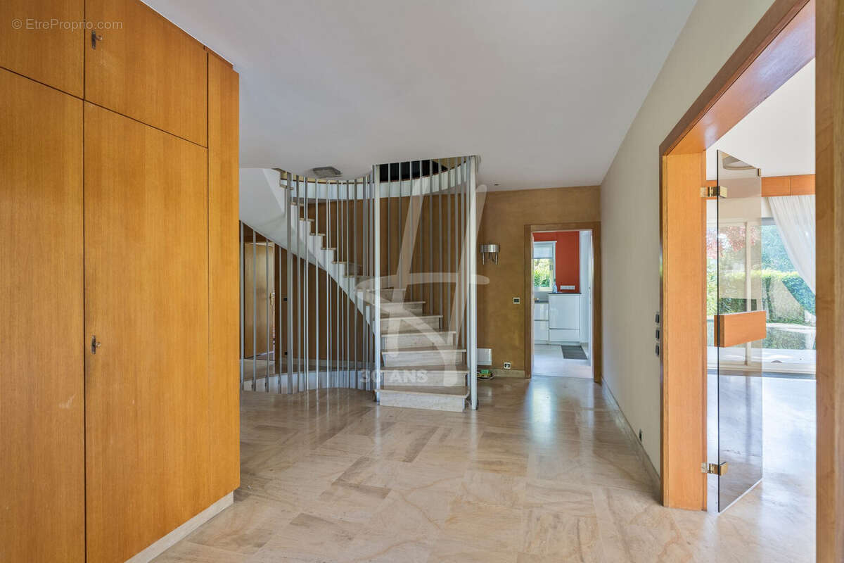 Maison à MARLY